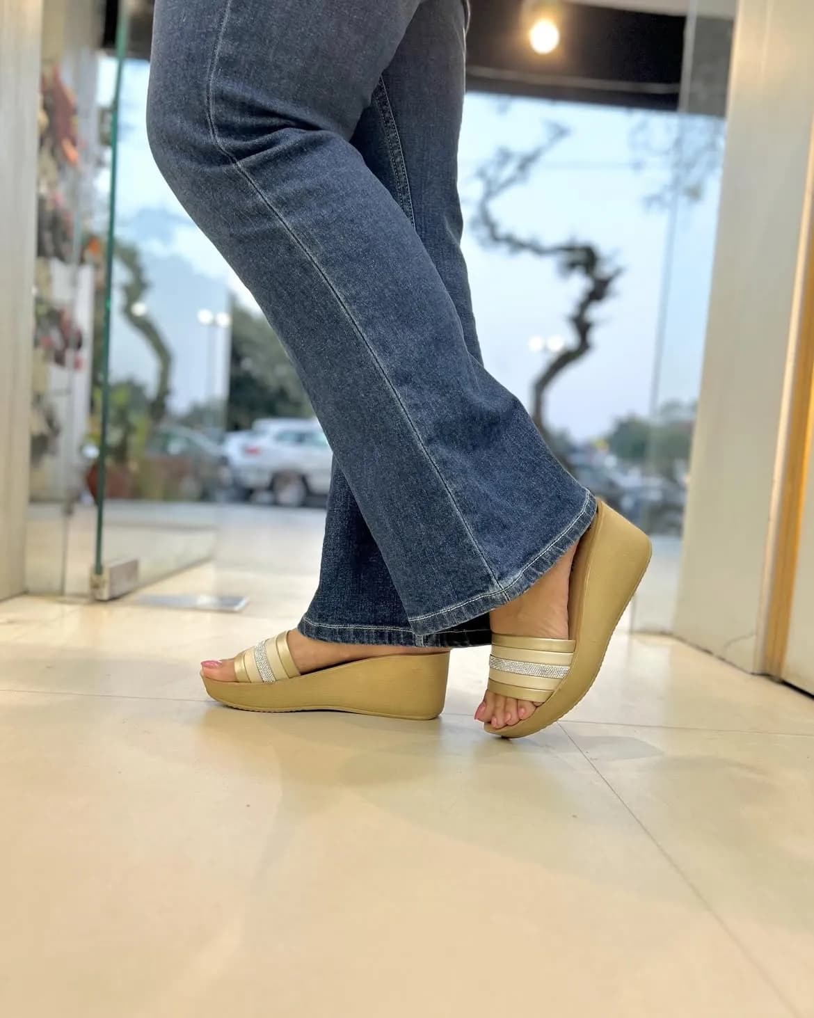 Glow Gold Wedge Sliders