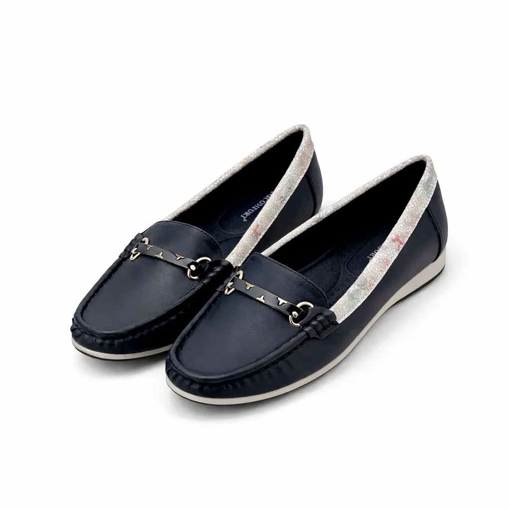 Women’s Comfortable Black Loafers with Cushioned Sole
