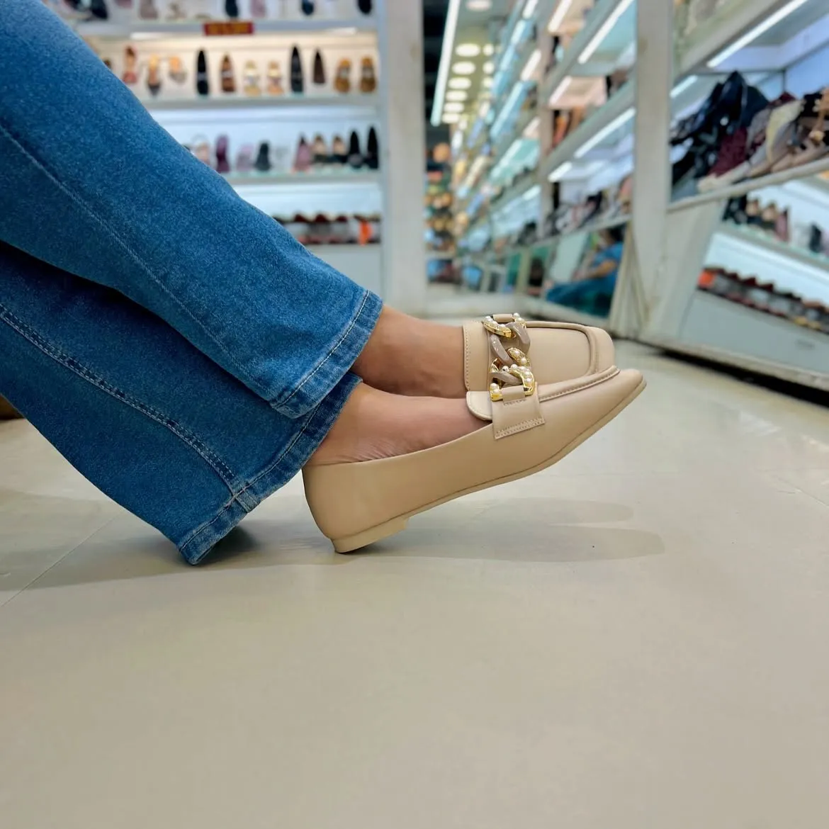 Urbantoes Diana Beige loafers - UrbanToes