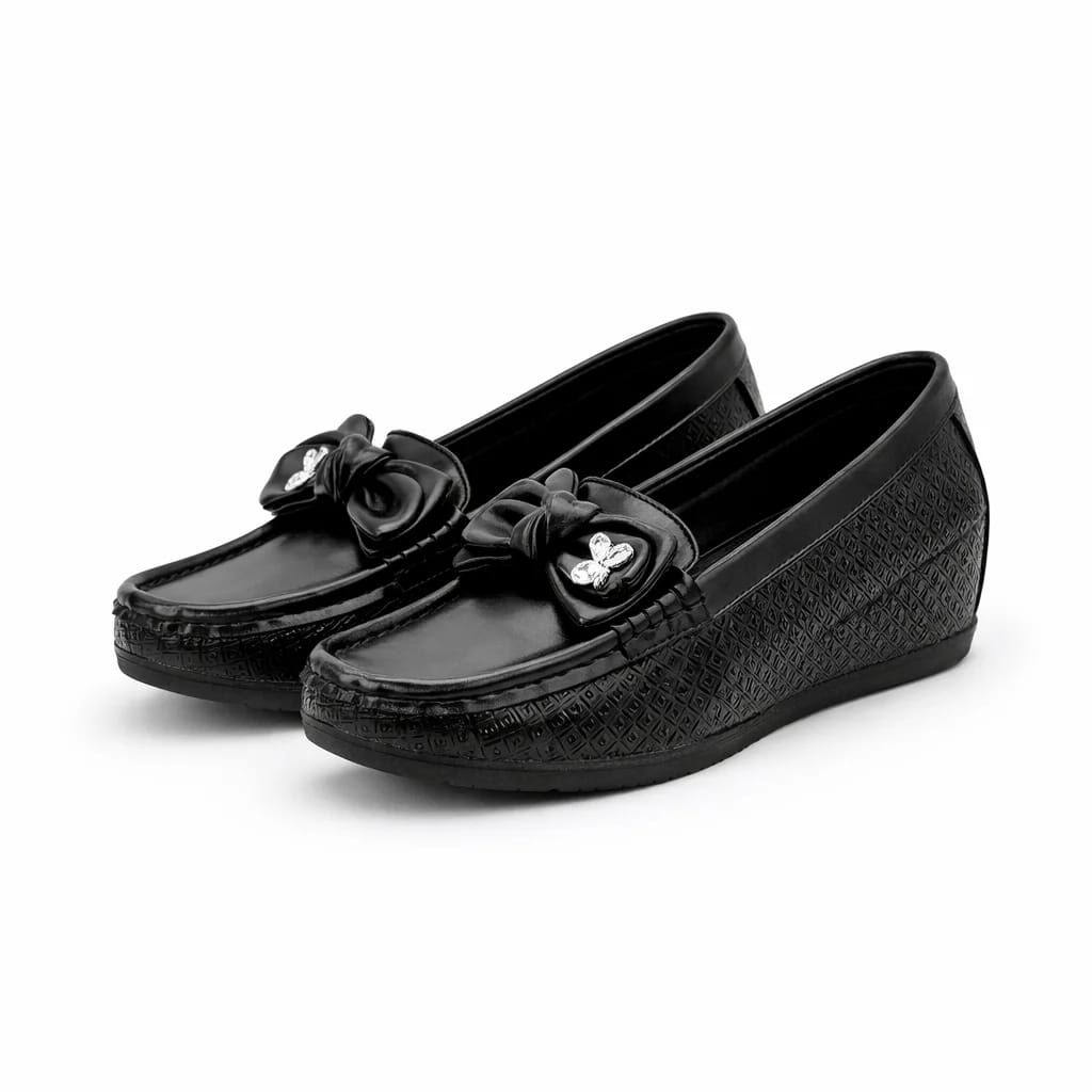 UrbanToes Women’s Black Floral Detail Wedge Loafers - UrbanToes