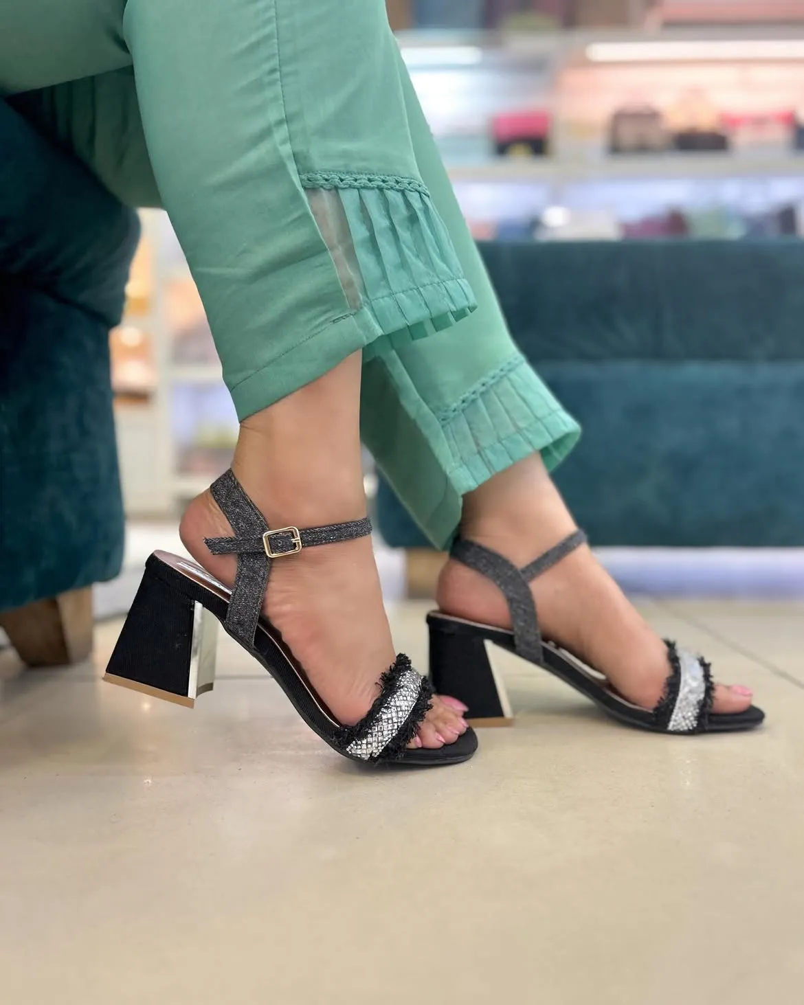 Radiance Mirror Block Heel Sandals Black - UrbanToes